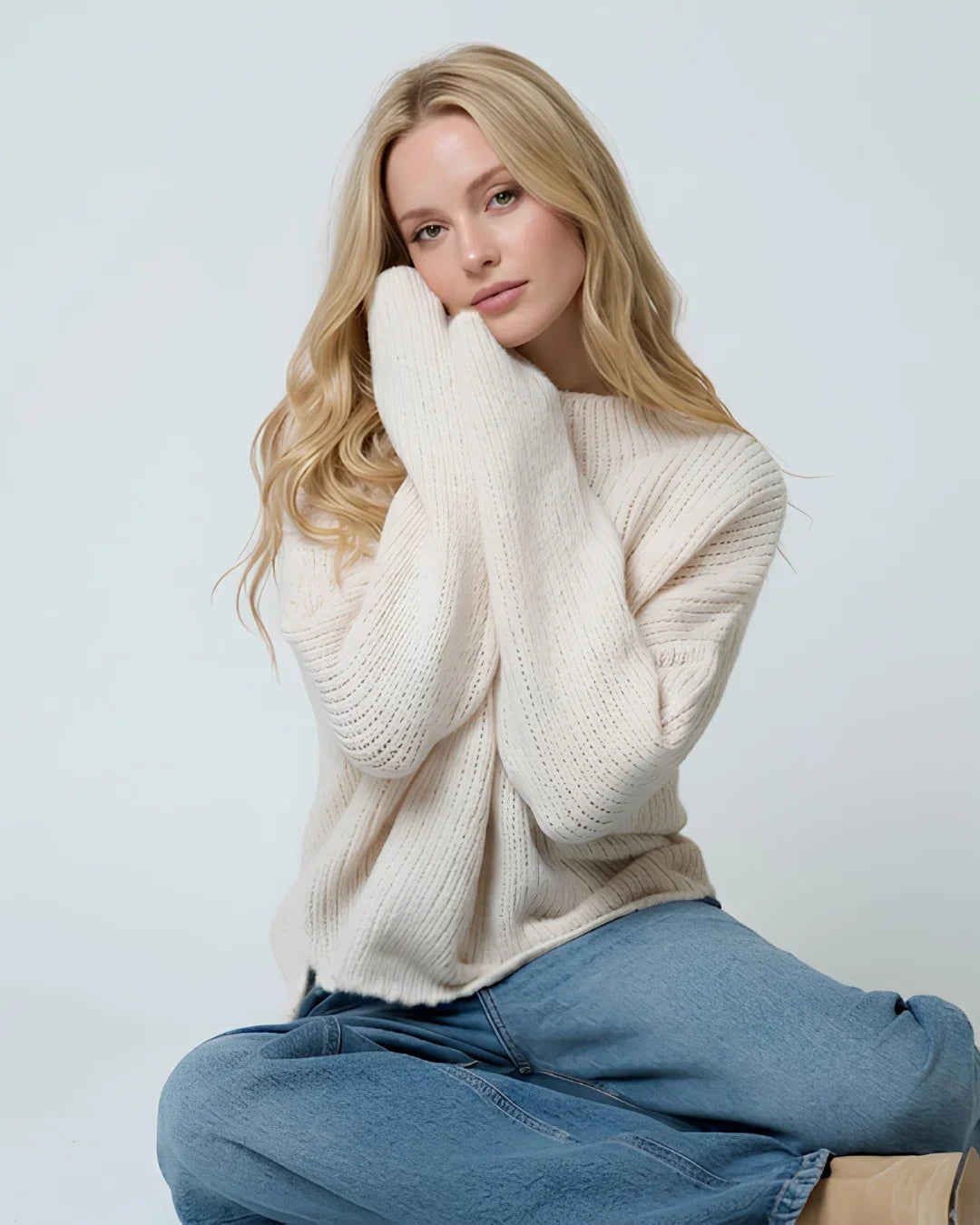 WOMEN'S SWEATERS & CARDIGANS
